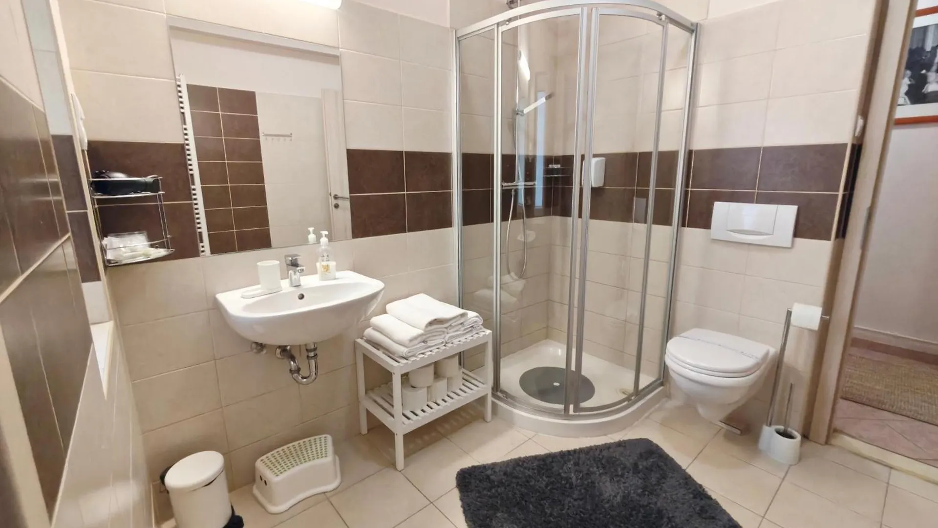 ***  Budapest Csaszar Hotel Ungarn