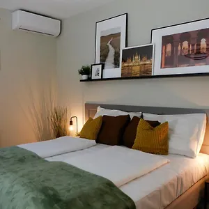 Apartamento Akacfa