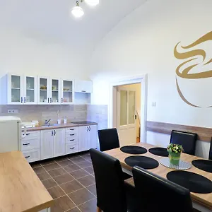 Apartman Főtér
