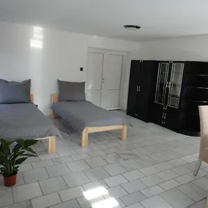 Apartman Liliom